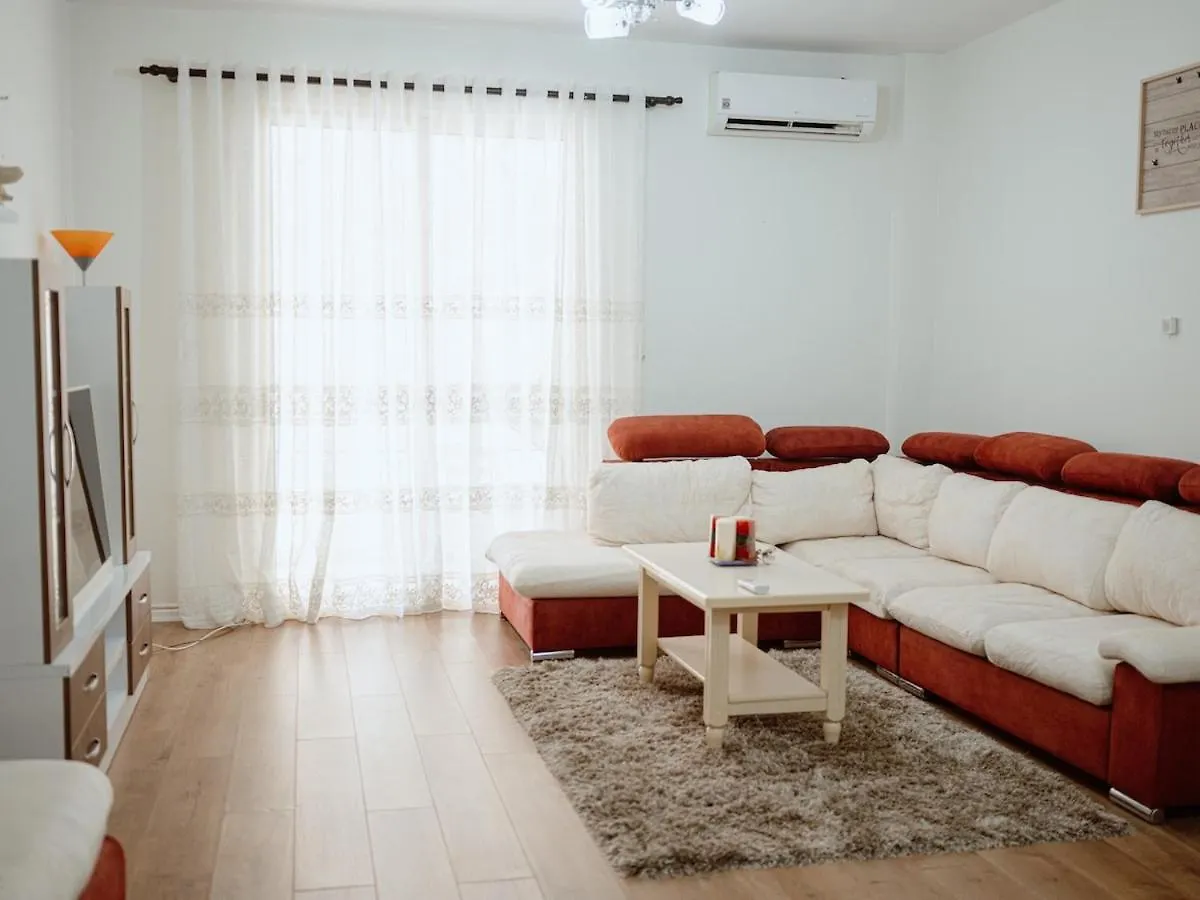 Apartment Near Zoo Tirana Albanien
